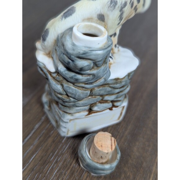 VTG Ski Country 1979 Golden Colorado Snow Leopard Empty Mini Decanter - Picture 7 of 9